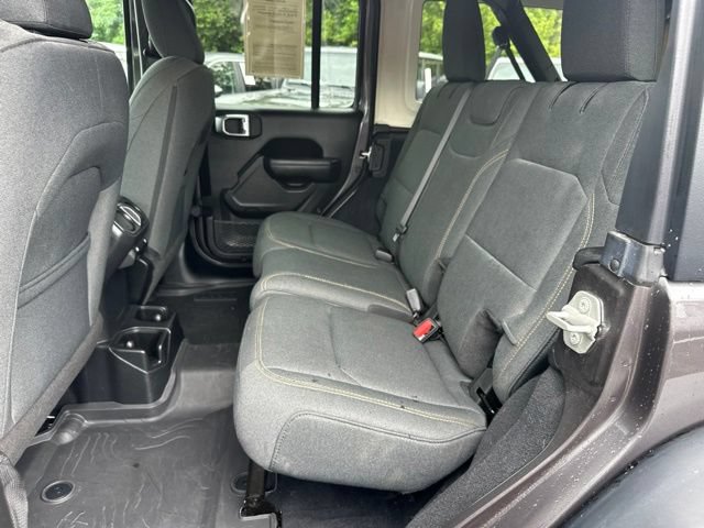 Used 2024 Jeep Wrangler Unlimited Sport AWD/4WD image 28