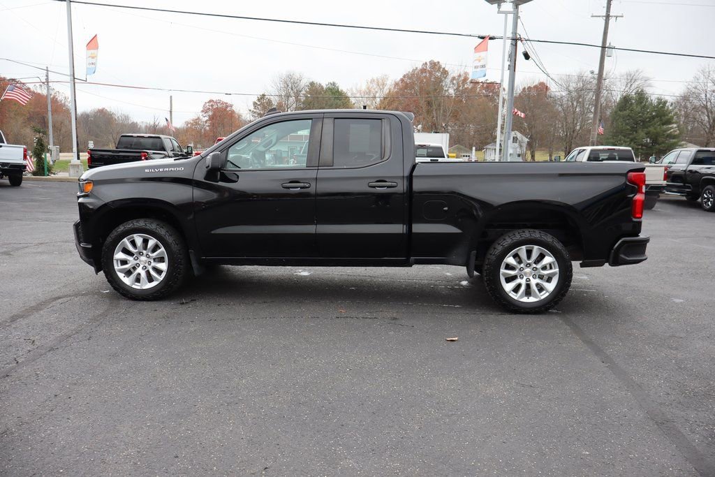 Used 2021 Chevrolet Silverado 1500 Custom image 24