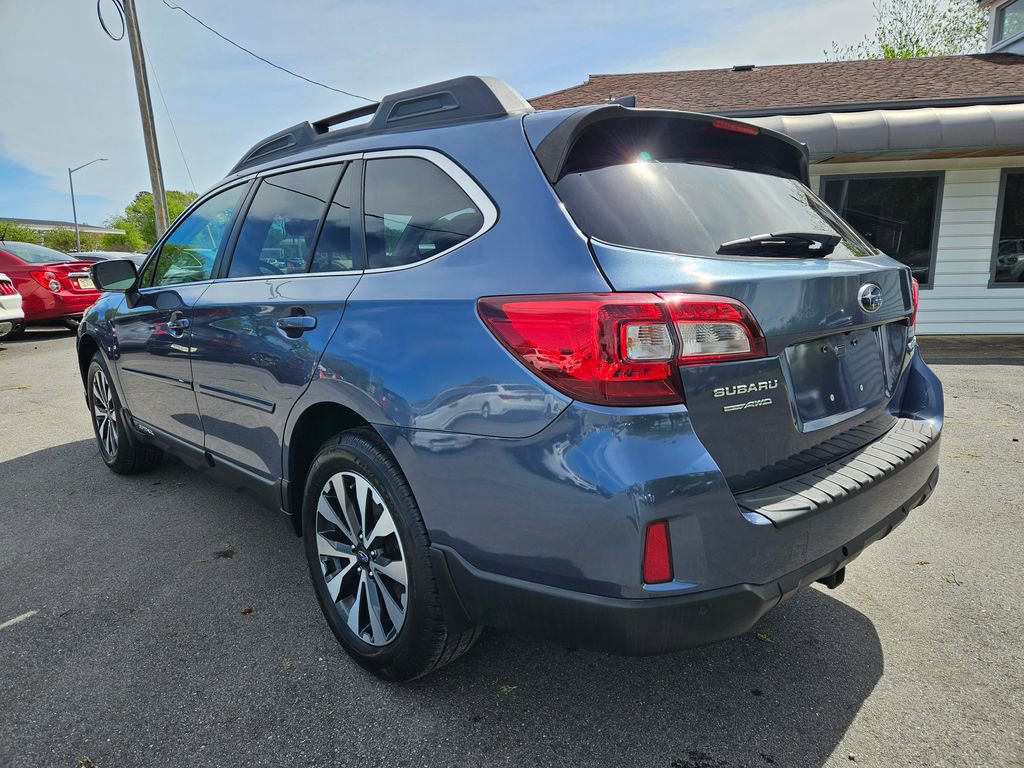 Used 2017 Subaru Outback 2.5i Limited AWD/4WD image 7