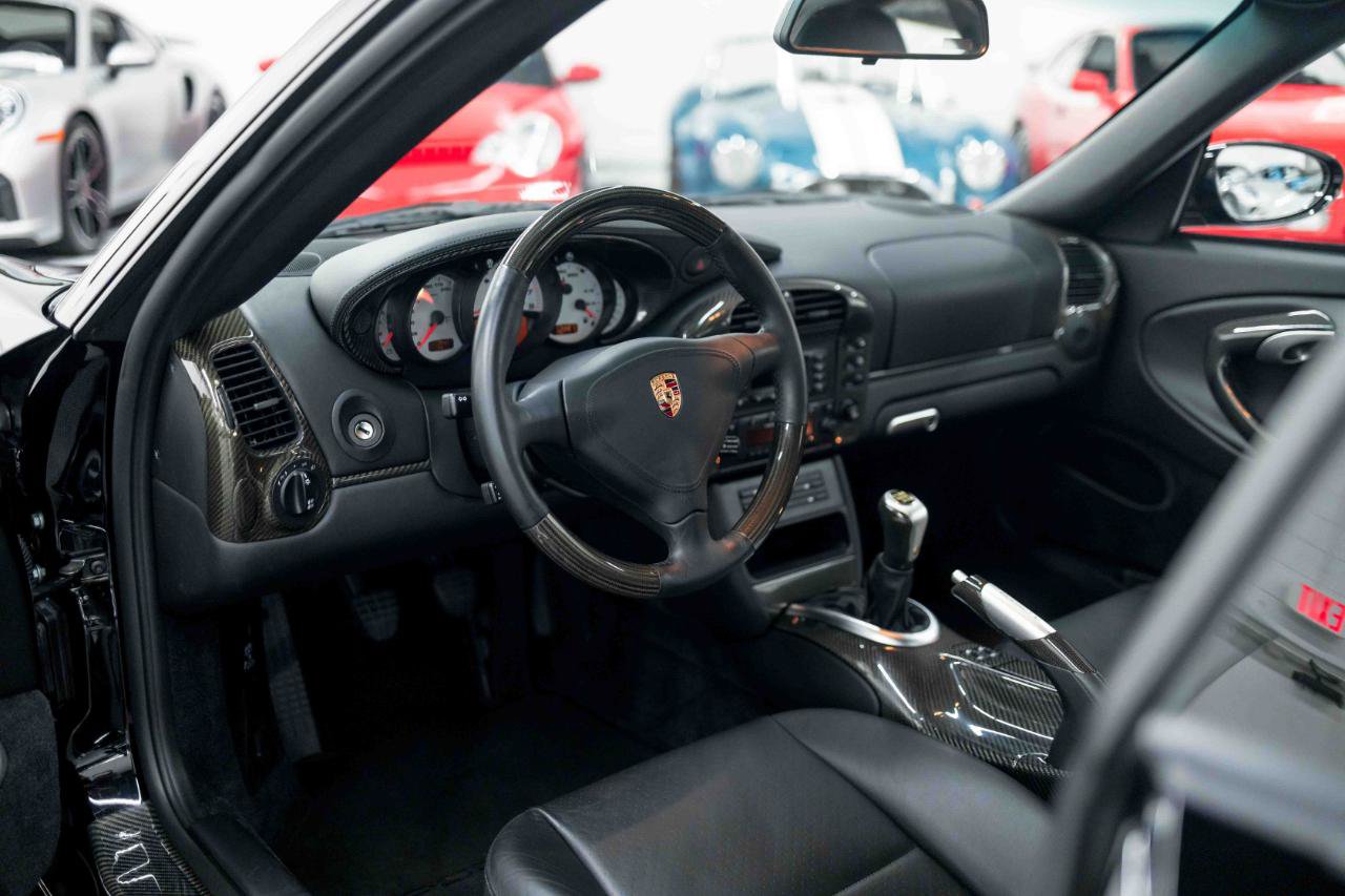 Used 2002 Porsche 911 GT2 RWD image 2
