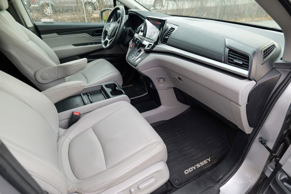 Used 2023 Honda Odyssey EX-L image 37