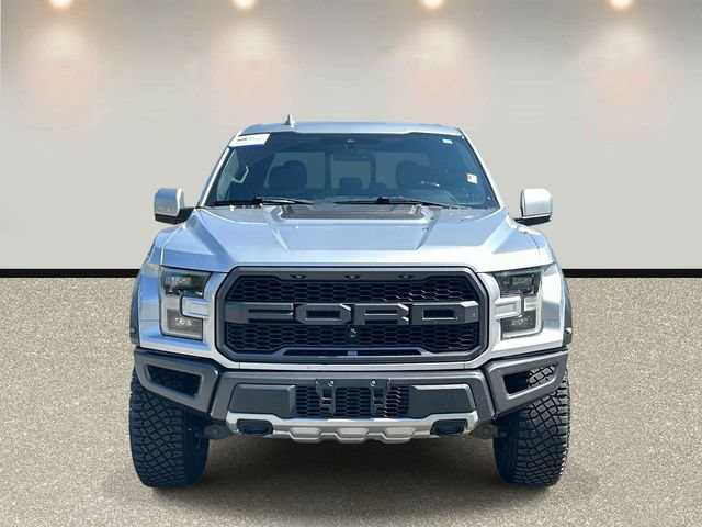 Used 2019 Ford F150 Raptor w/ Equipment Group 802A Luxury AWD/4WD image 2