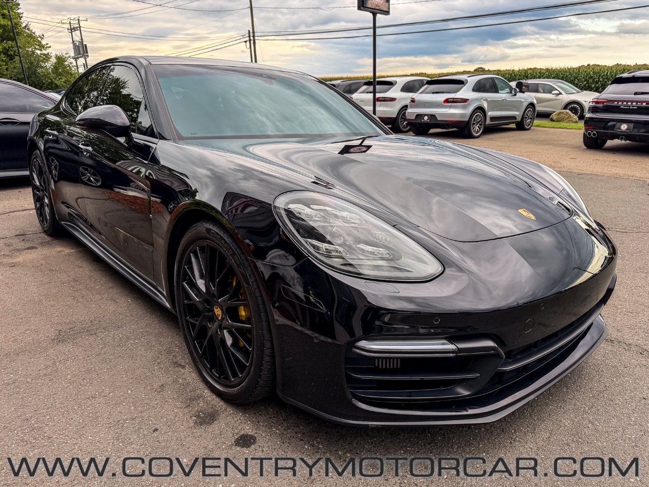 Used 2020 Porsche Panamera GTS AWD/4WD image 4