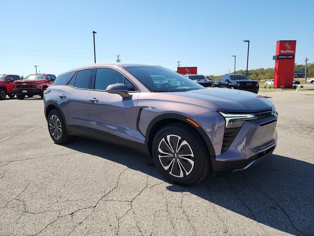New 2025 Chevrolet Blazer EV LT w/ Super Cruise Package AWD/4WD image 8