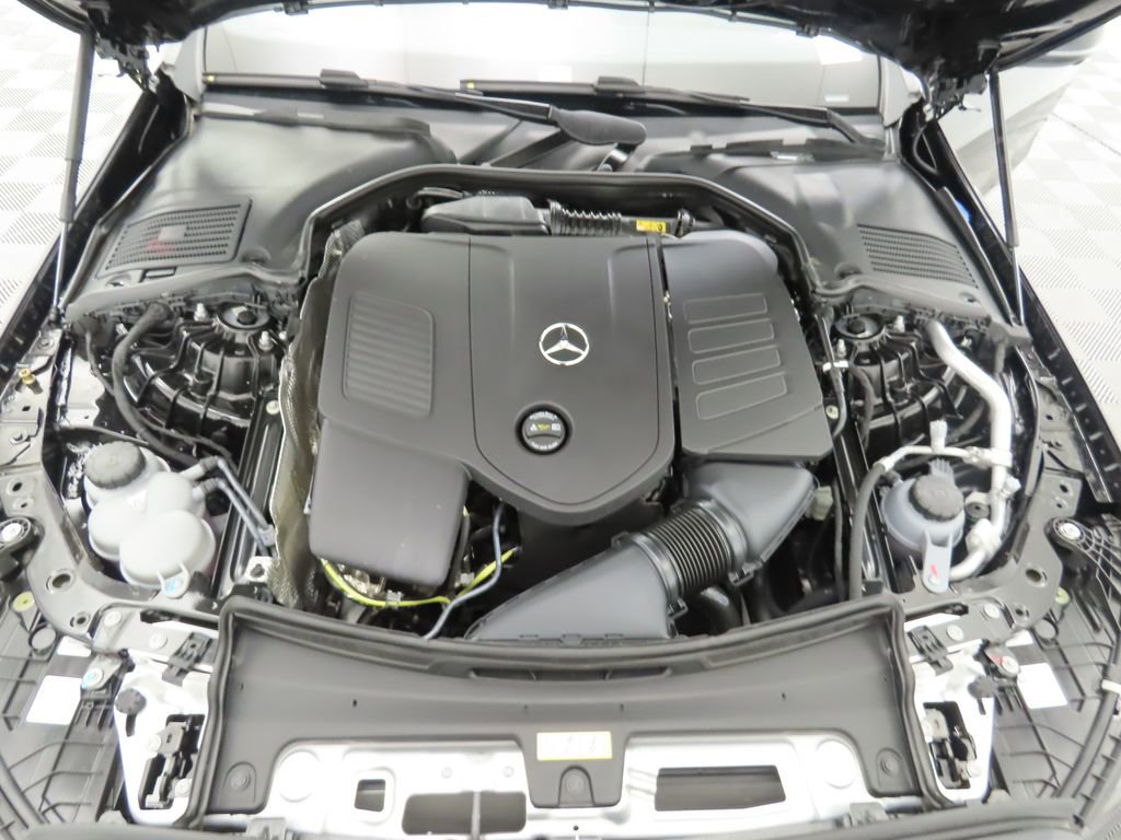 New 2025 Mercedes-Benz C 300 4MATIC Sedan image 31