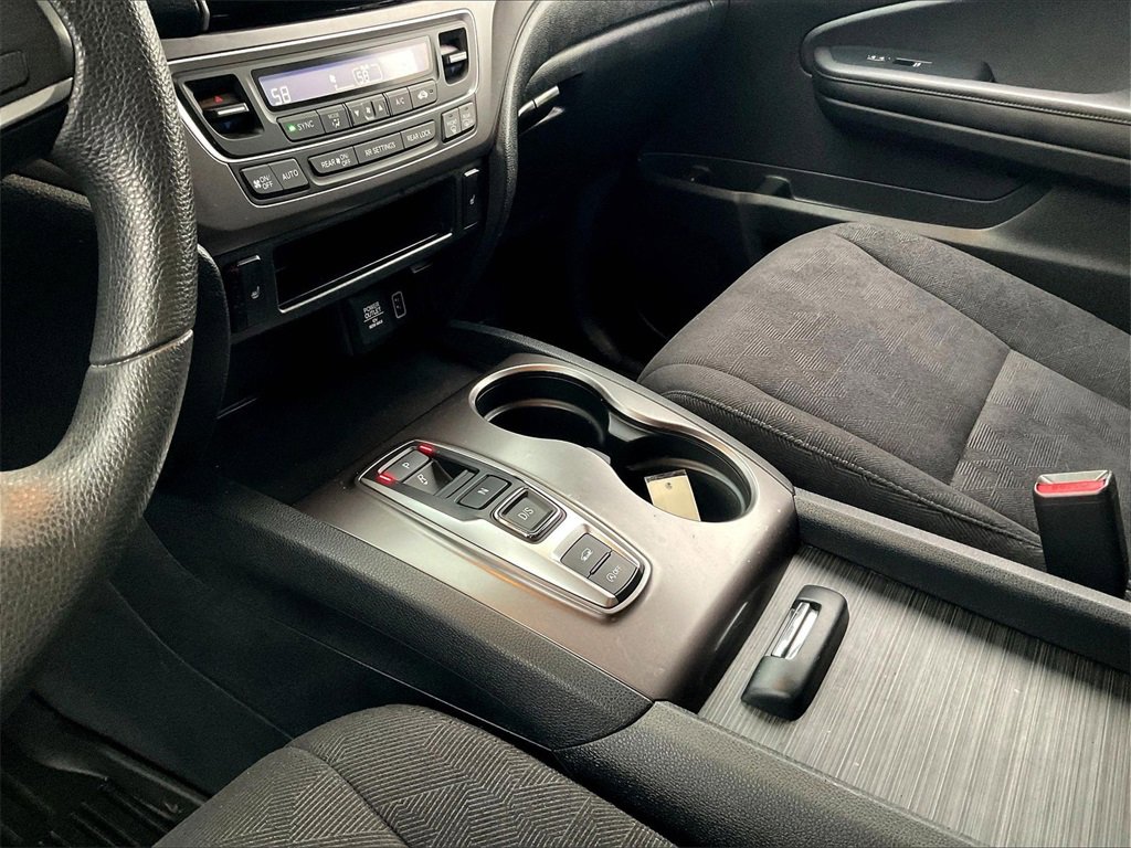 Used 2022 Honda Pilot Sport image 20