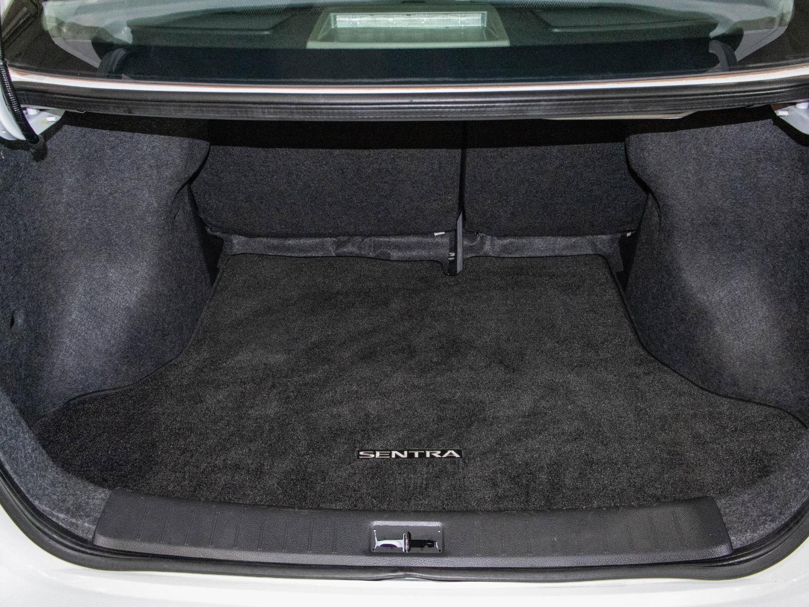 Used 2018 Nissan Sentra S w/ Appearance Package image 23