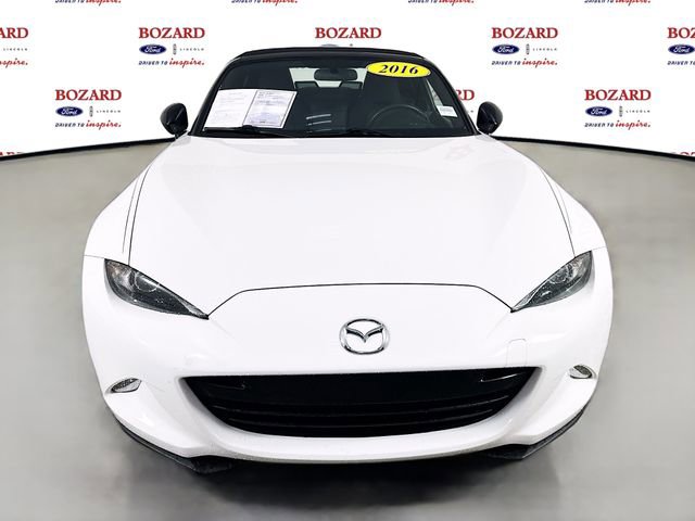 Used 2016 MAZDA MX-5 Miata Sport image 2