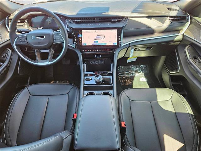 New 2026 Jeep Grand Cherokee Limited w/ Limited Altitude Package AWD/4WD image 14