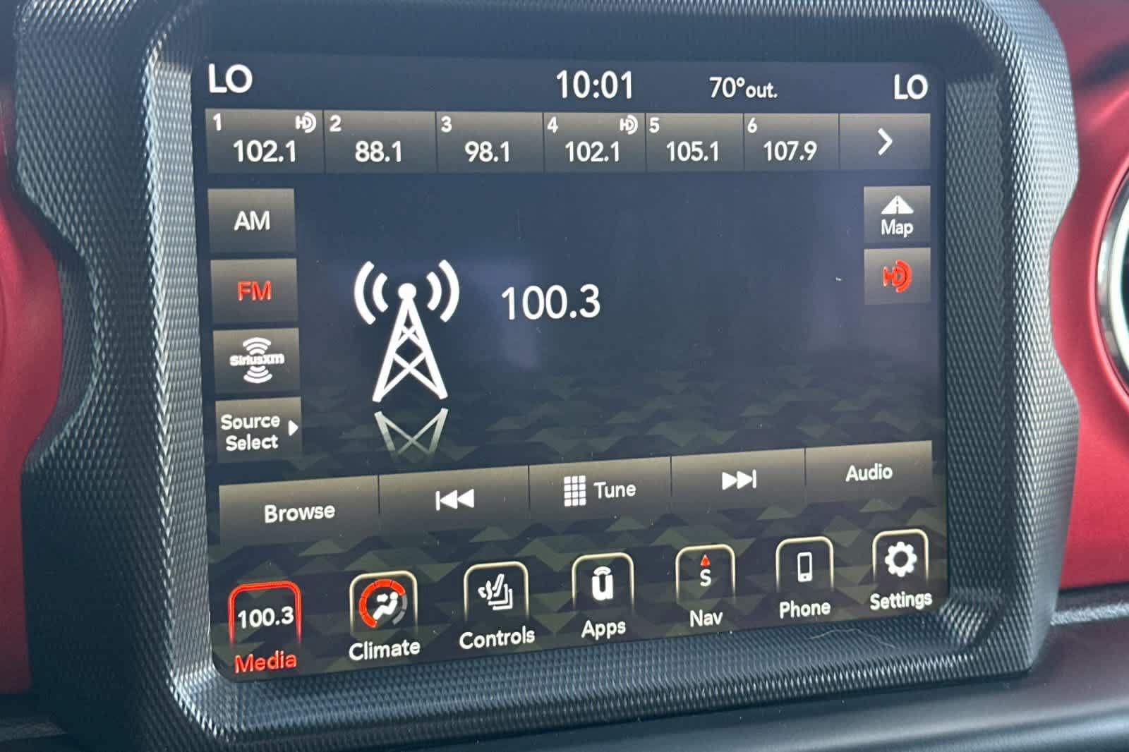 Used 2021 Jeep Gladiator Rubicon AWD/4WD image 19