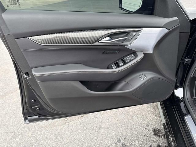 Used 2023 Cadillac CT5 V w/ Super Cruise 2 Package image 8