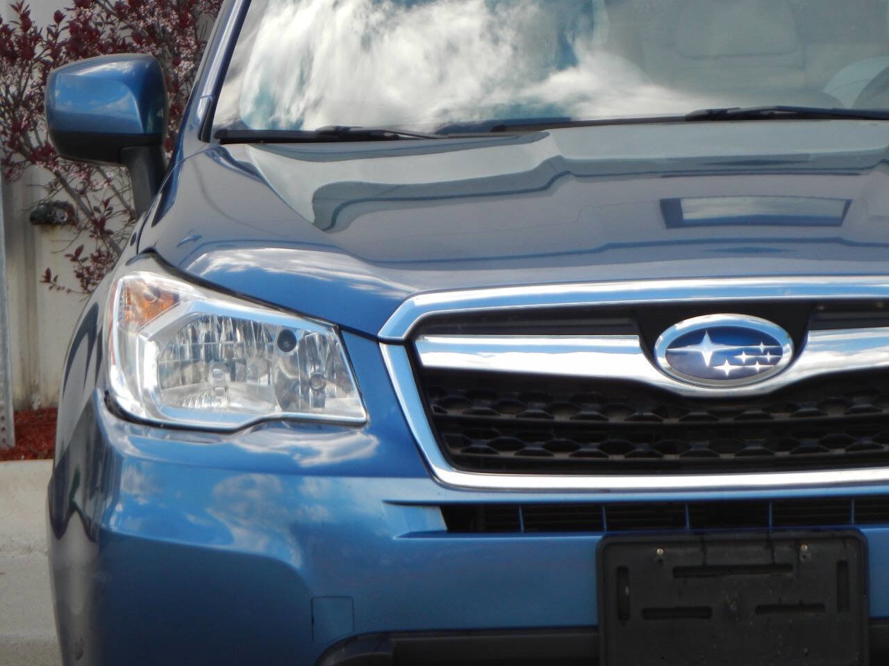 Used 2015 Subaru Forester 2.5i Premium AWD/4WD image 10