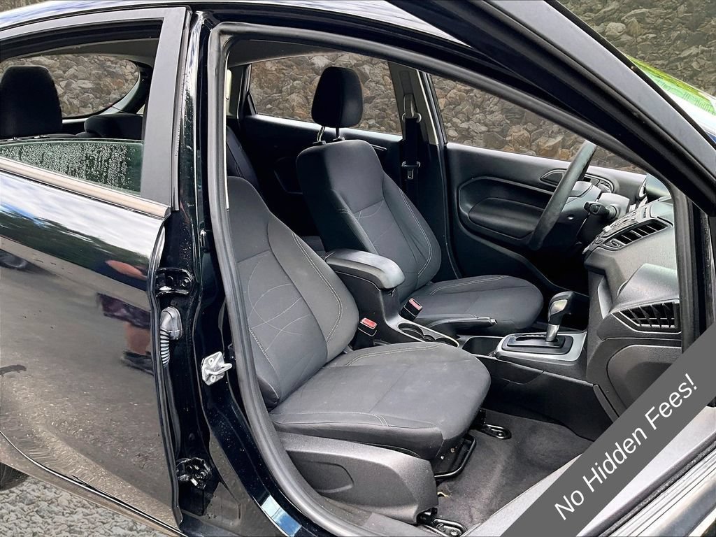 Used 2019 Ford Fiesta SE FWD image 7