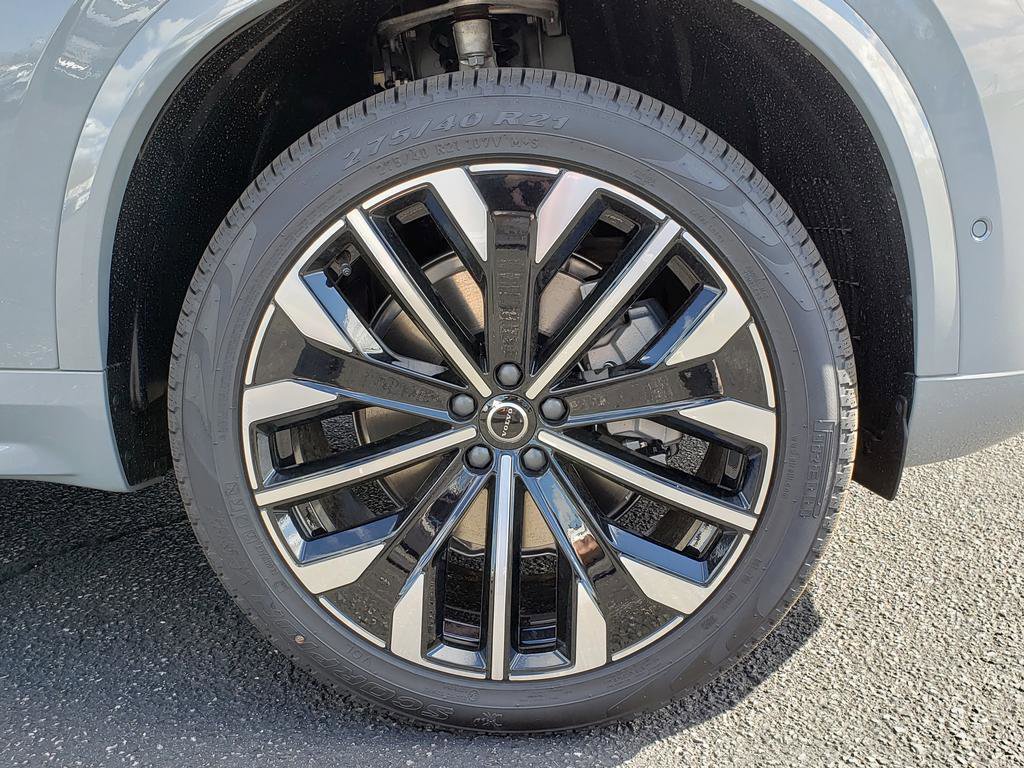 New 2026 Volvo XC90 B6 Ultra w/ Protection Package AWD/4WD image 12