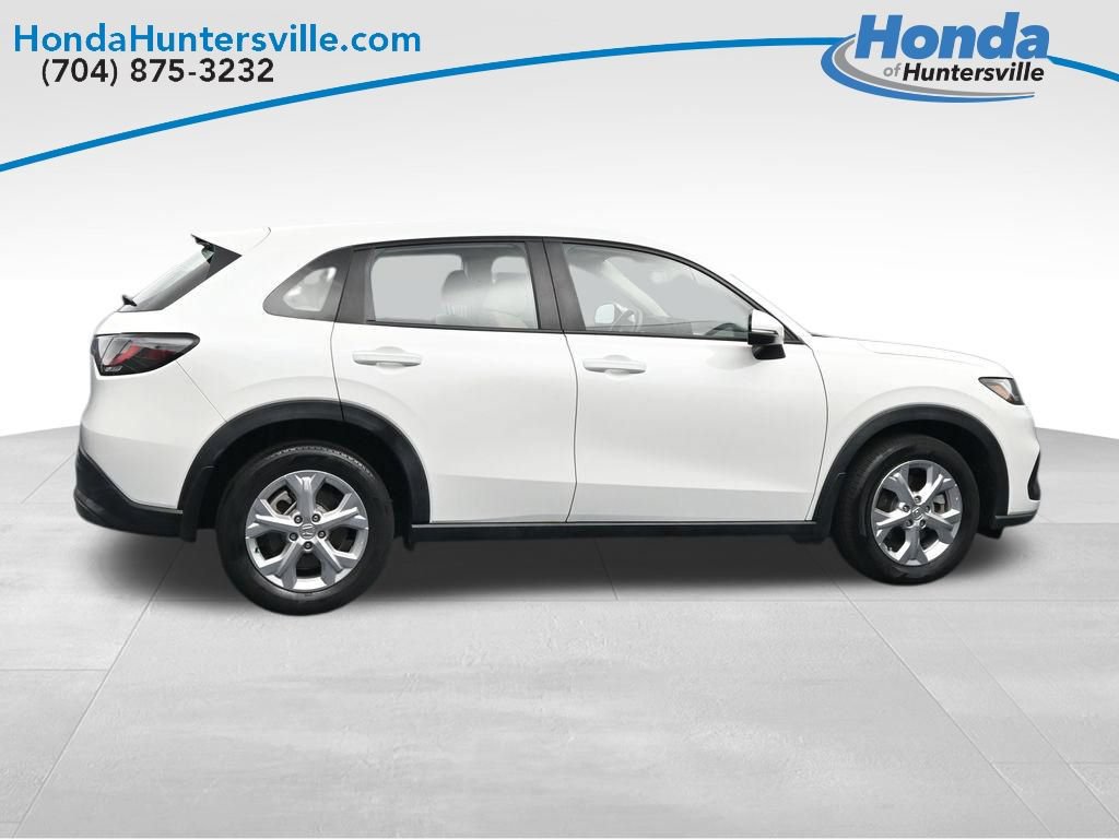 Used 2024 Honda HR-V LX image 5