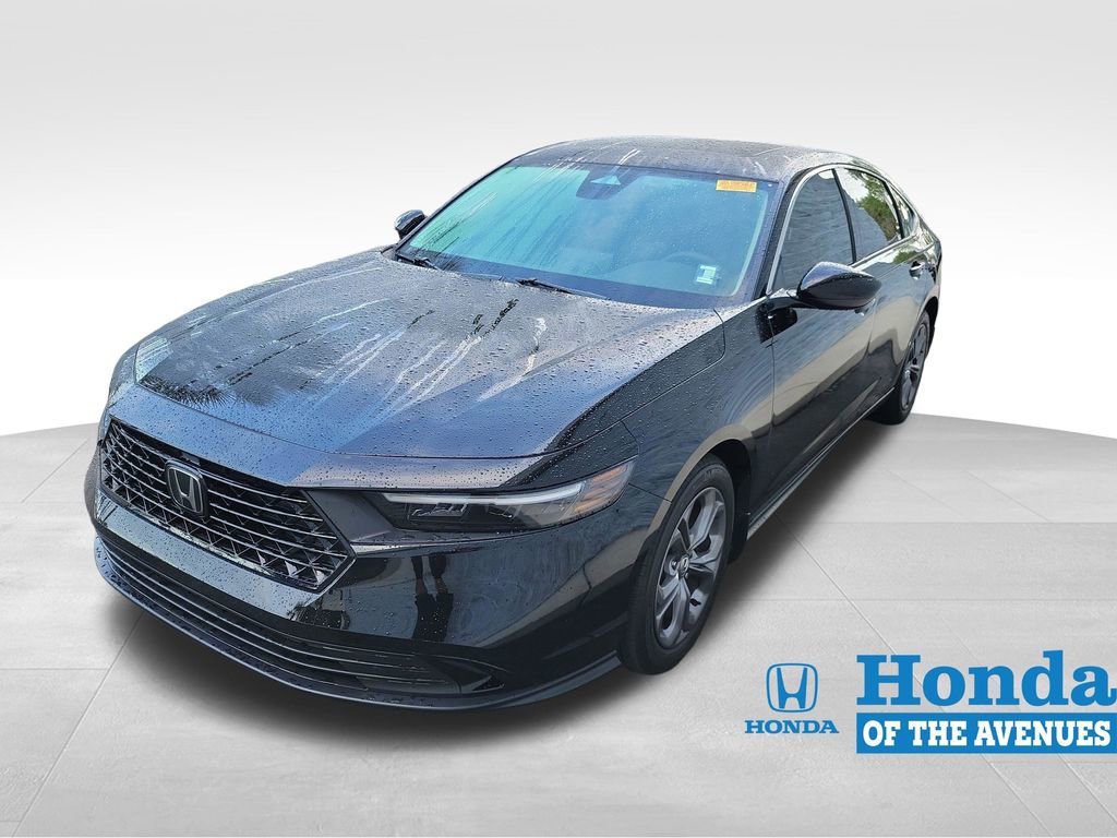 Used 2024 Honda Accord EX image 3