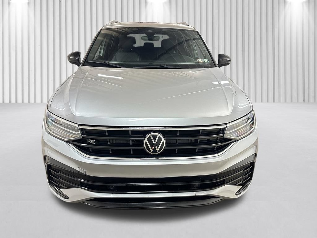 Used 2022 Volkswagen Tiguan SE R-Line AWD/4WD image 14