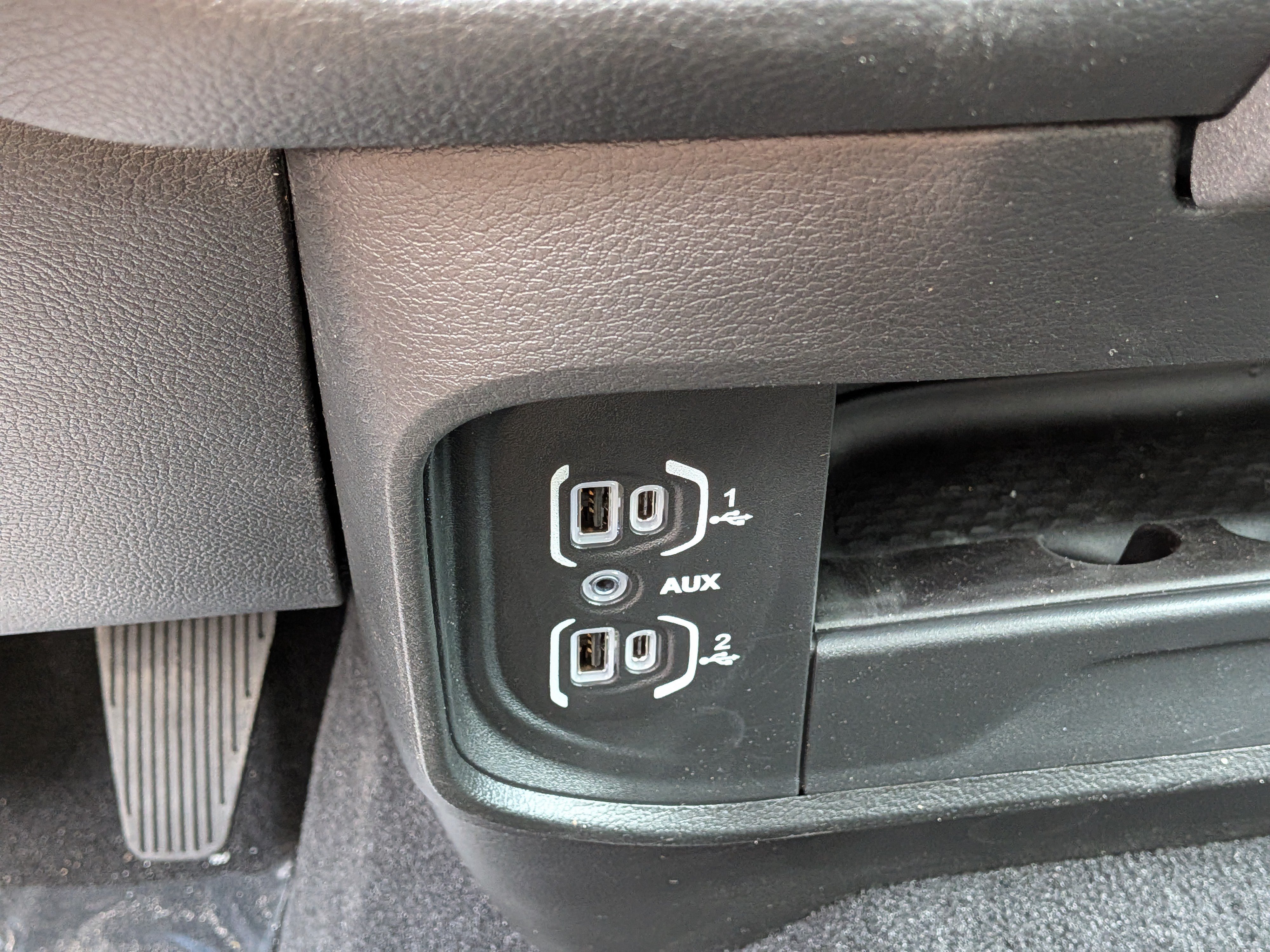 New 2026 RAM 2500 Warlock AWD/4WD image 28