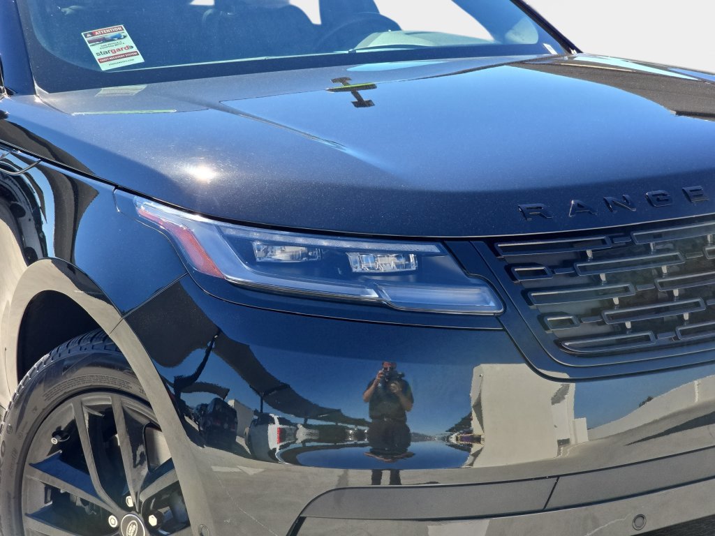 Certified 2026 Land Rover Range Rover Velar S AWD/4WD image 32