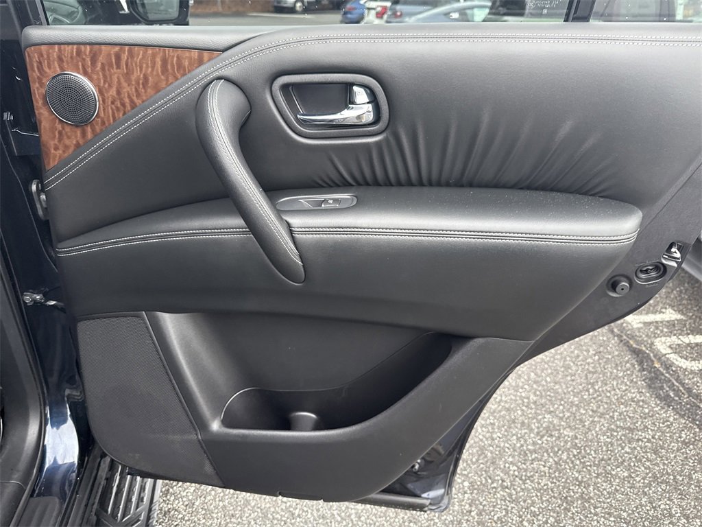 Used 2019 Nissan Armada SL w/ Premium Package image 17
