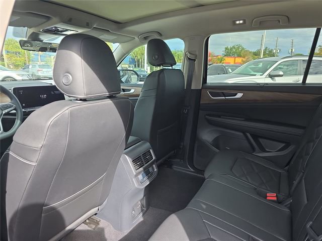 New 2026 Volkswagen Atlas SE image 11