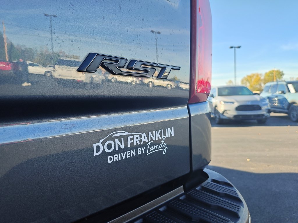 Used 2021 Chevrolet Silverado 1500 RST AWD/4WD image 28