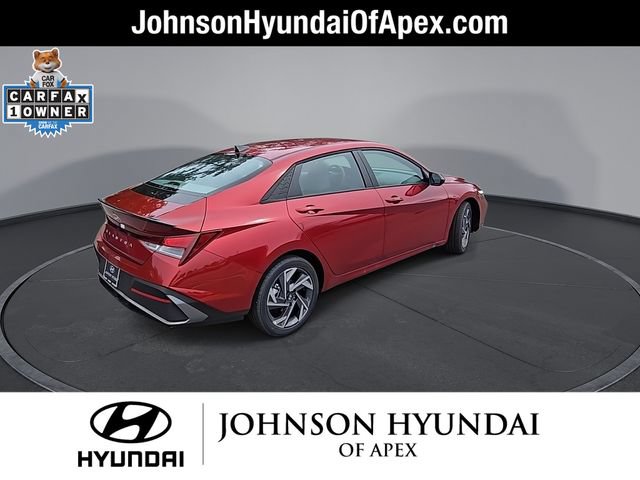 Certified 2025 Hyundai Elantra Sport FWD image 9