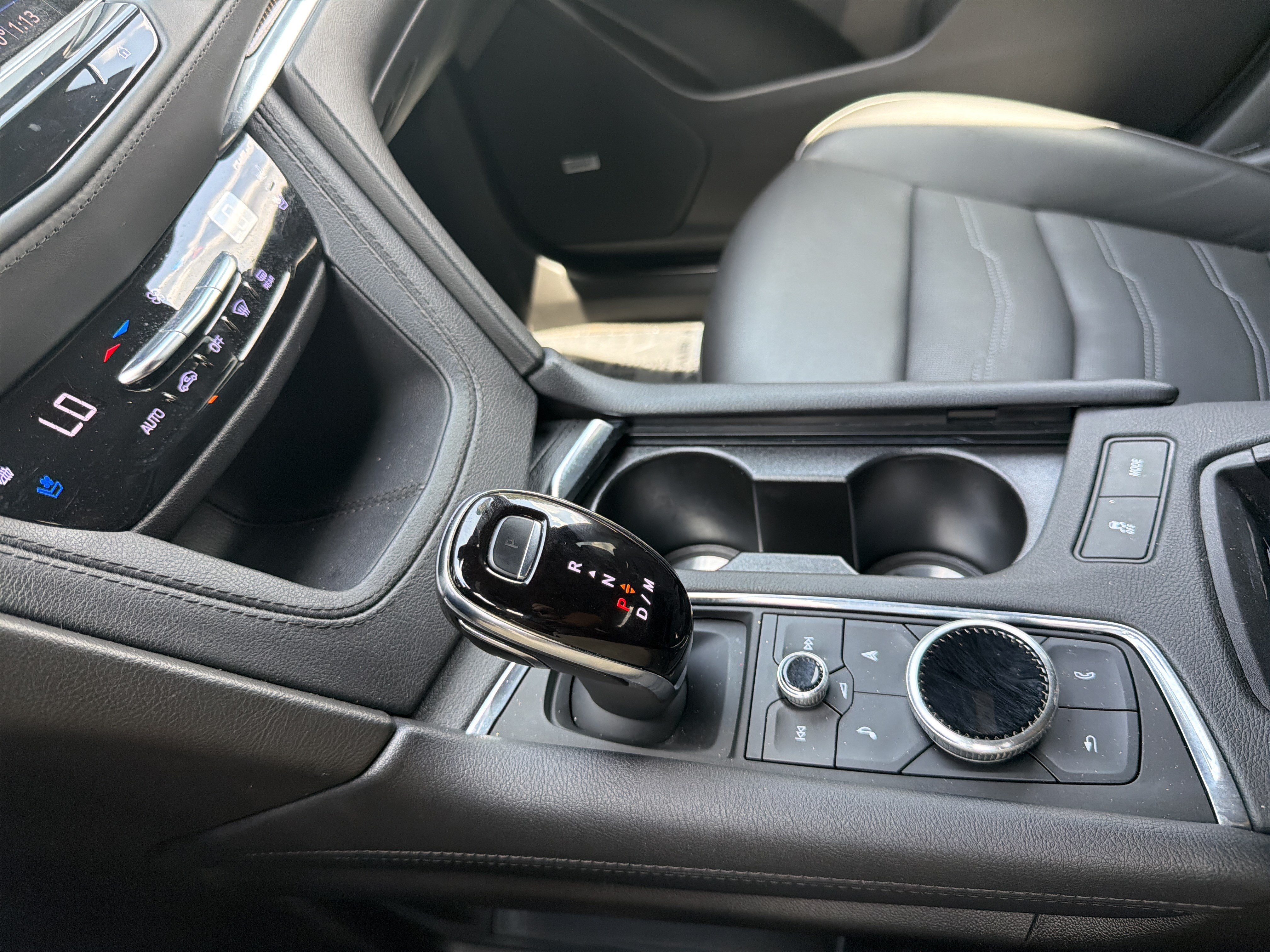 Certified 2022 Cadillac XT5 Premium Luxury w/ Platinum Package FWD image 26