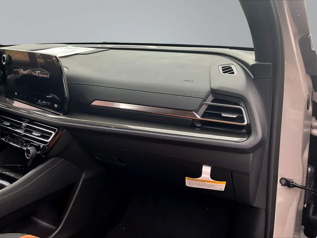 New 2027 Chevrolet Traverse Z71 w/ Enhanced Driving Package AWD/4WD image 29
