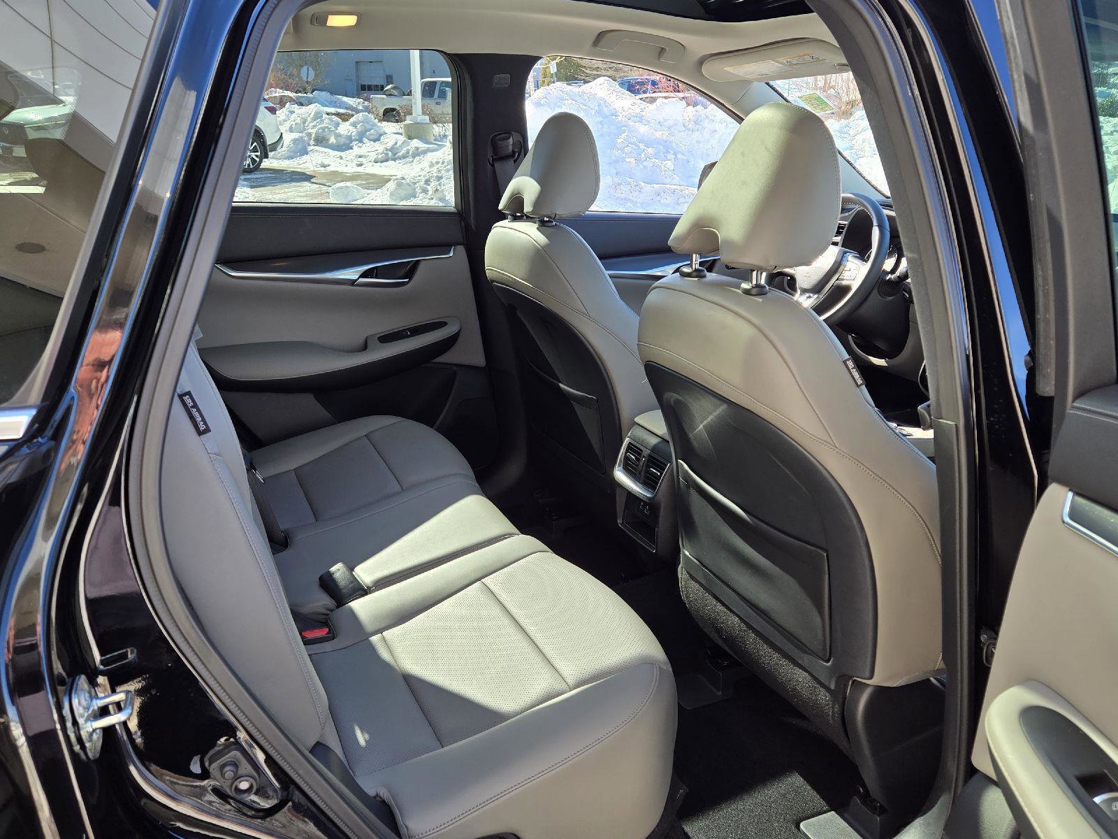 Certified 2025 INFINITI QX50 Luxe image 18