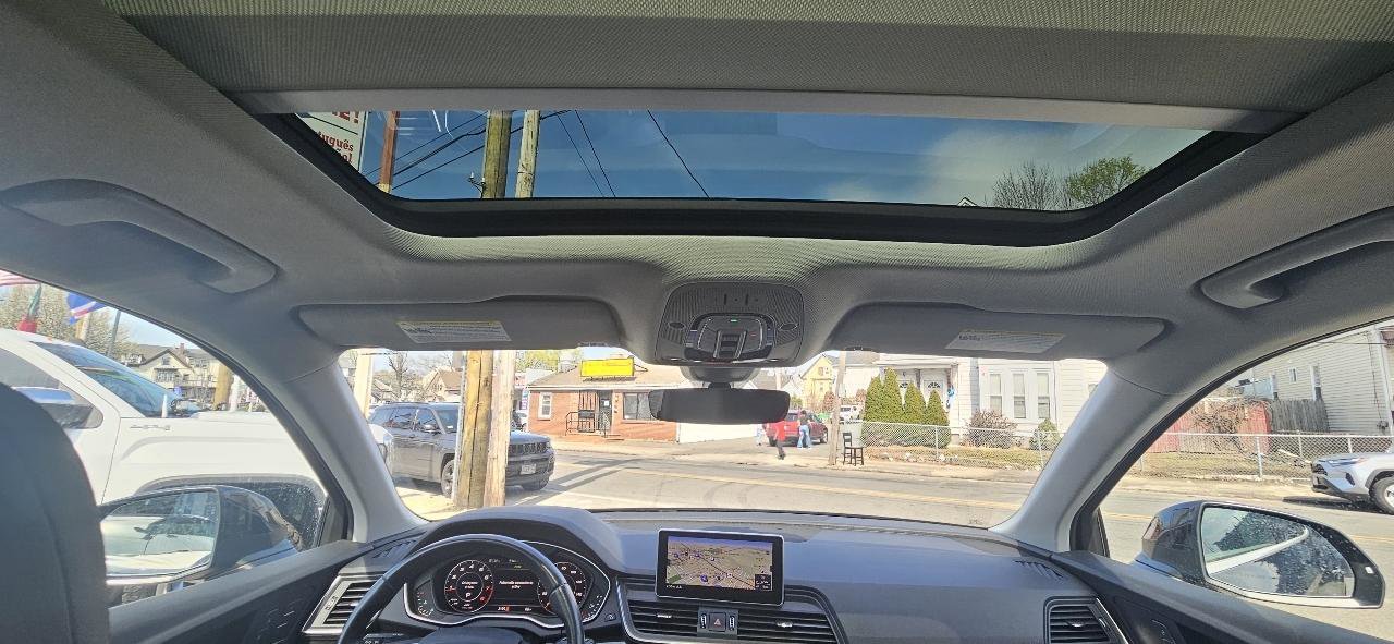 Used 2019 Audi Q5 2.0T Premium Plus image 18