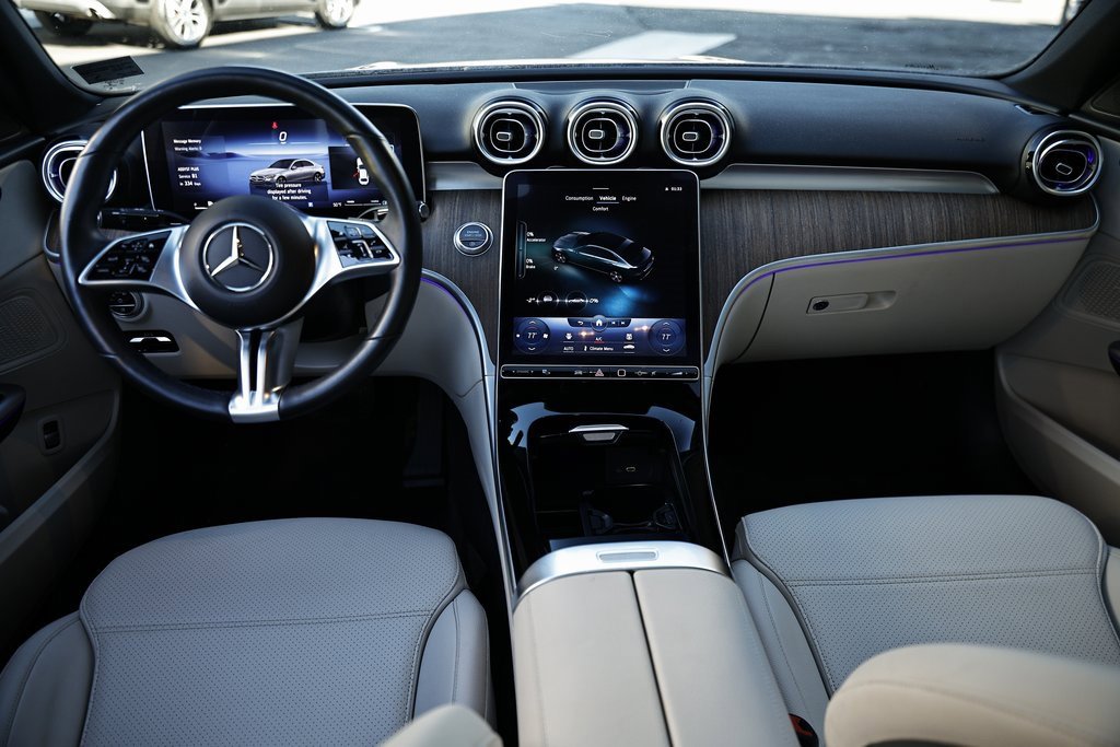 Used 2023 Mercedes-Benz C 300 4MATIC Sedan w/ Exclusive Trim Package image 29