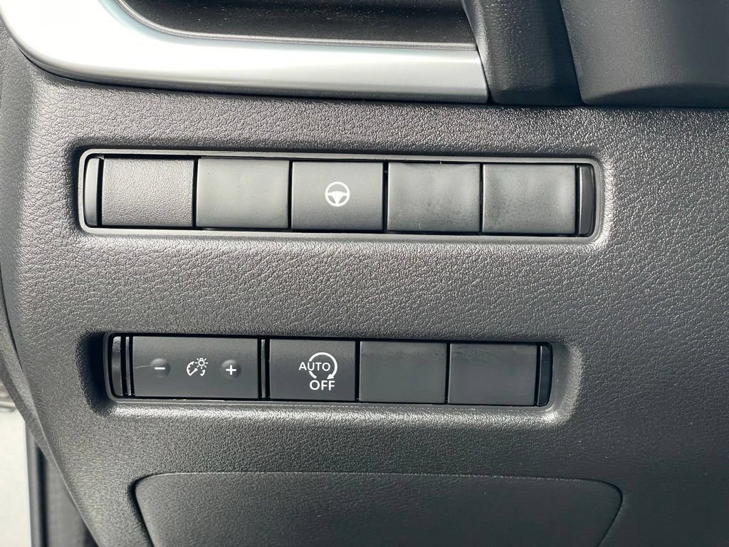 Certified 2023 Nissan Rogue SV AWD/4WD image 18