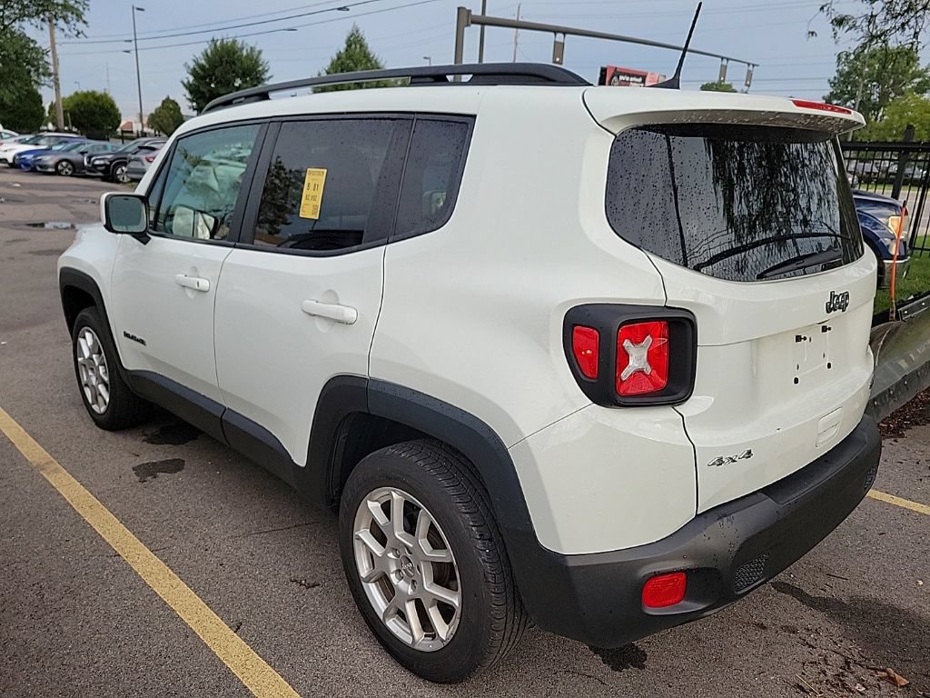 Used 2021 Jeep Renegade Latitude AWD/4WD image 4