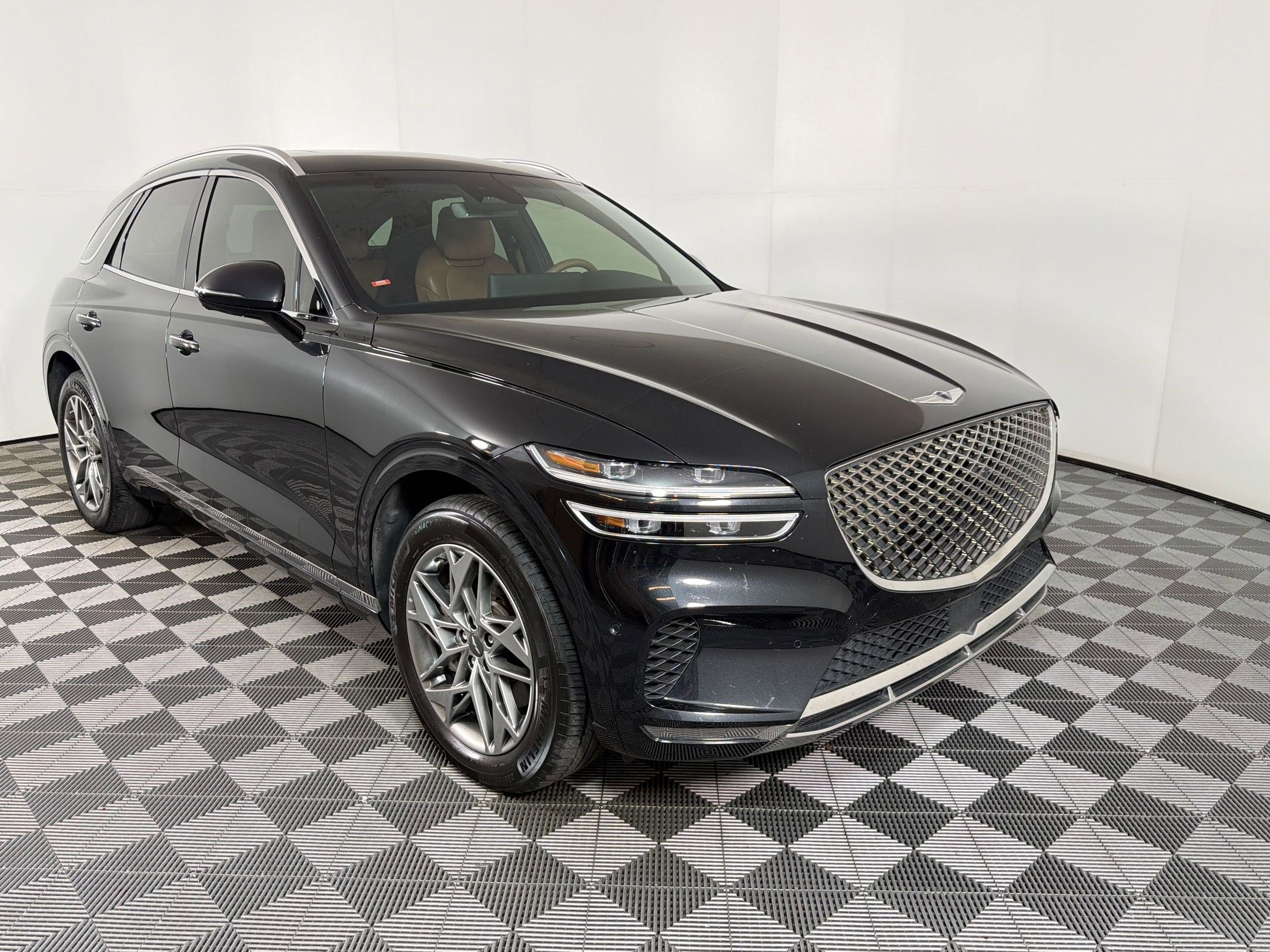 Used 2023 Genesis GV70 2.5T w/ Advanced Package AWD/4WD image 7