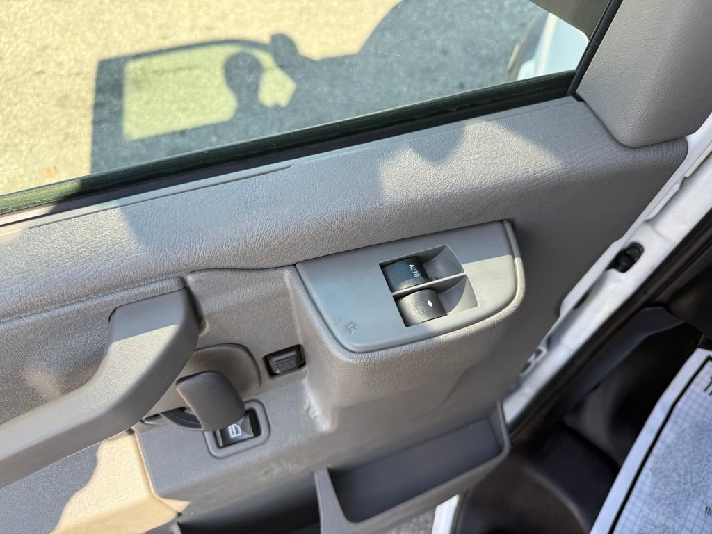 Used 2024 Chevrolet Express 2500 w/ Driver Convenience Package image 16