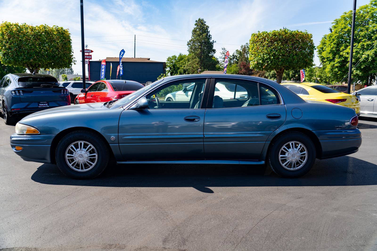 Used 2002 Buick Le Sabre Custom w/ Luxury Pkg FWD image 13