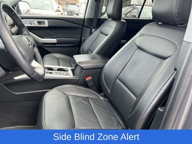 Used 2022 Ford Explorer Limited w/ Equipment Group 301A image 17