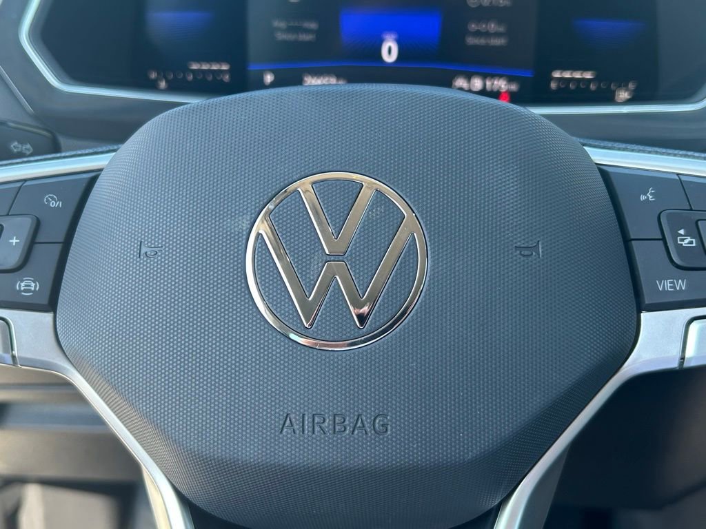 Certified 2023 Volkswagen Tiguan S image 30