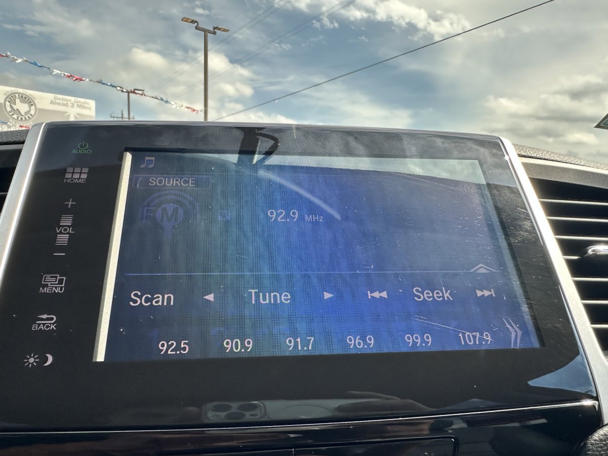 Used 2016 Honda Pilot EX-L image 24