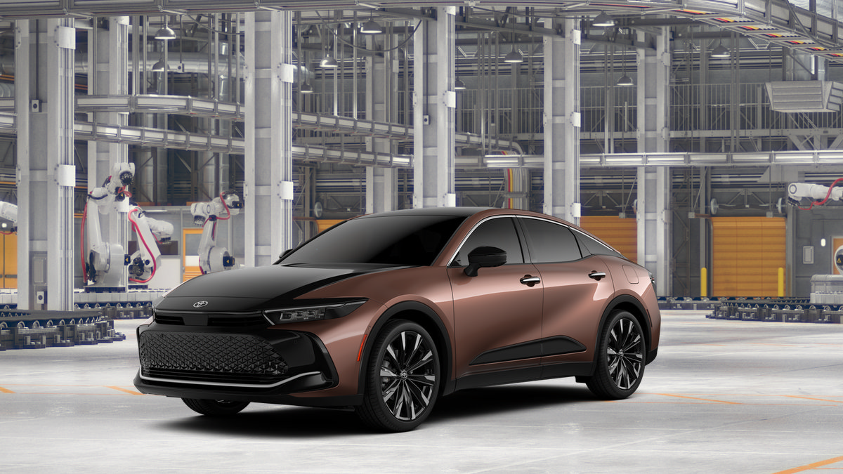 New 2026 Toyota Crown Platinum AWD/4WD image 1