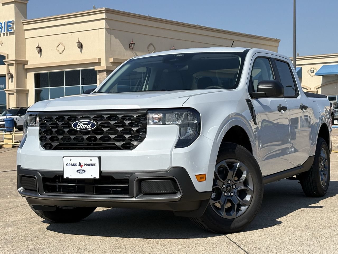 New 2026 Ford Maverick XLT FWD image 2