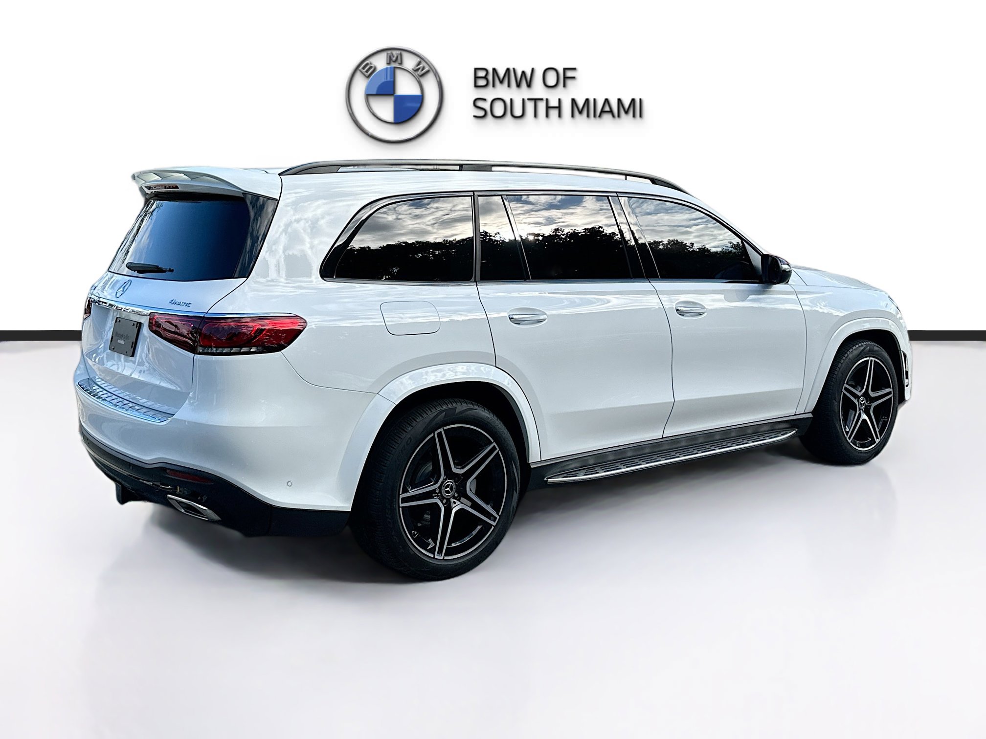 Used 2023 Mercedes-Benz GLS 580 4MATIC image 7