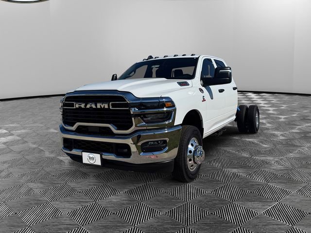 New 2026 RAM 3500 Tradesman w/ Chrome Appearance Group