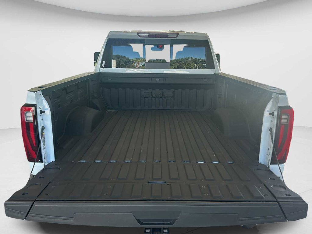Used 2026 GMC Sierra 2500 SLT w/ SLT Premium Package AWD/4WD image 10