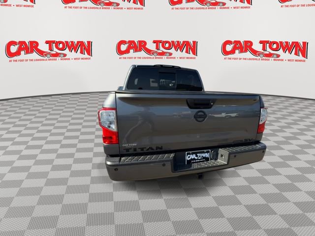 Used 2019 Nissan Titan SV w/ SV Convenience Package image 7