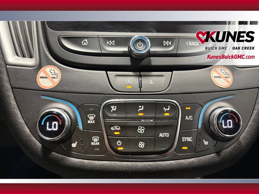 Used 2024 Chevrolet Malibu LT FWD image 28
