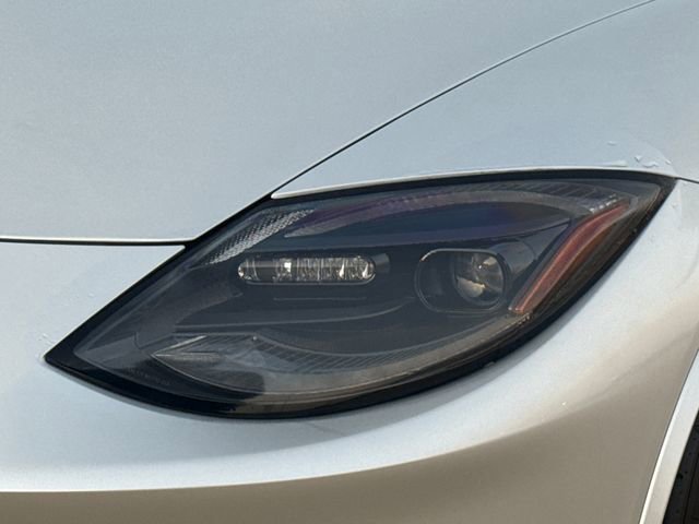 Used 2025 Nissan Z NISMO w/ Floor Mat Package image 4