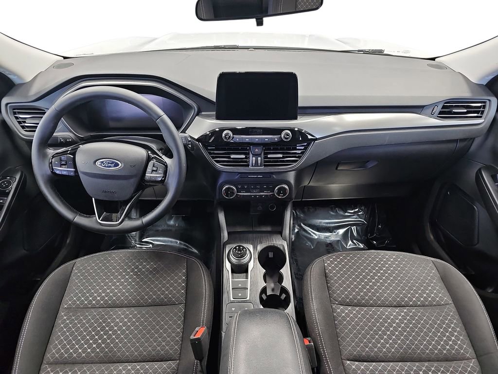 Used 2023 Ford Escape Active w/ Cold Weather Package image 9