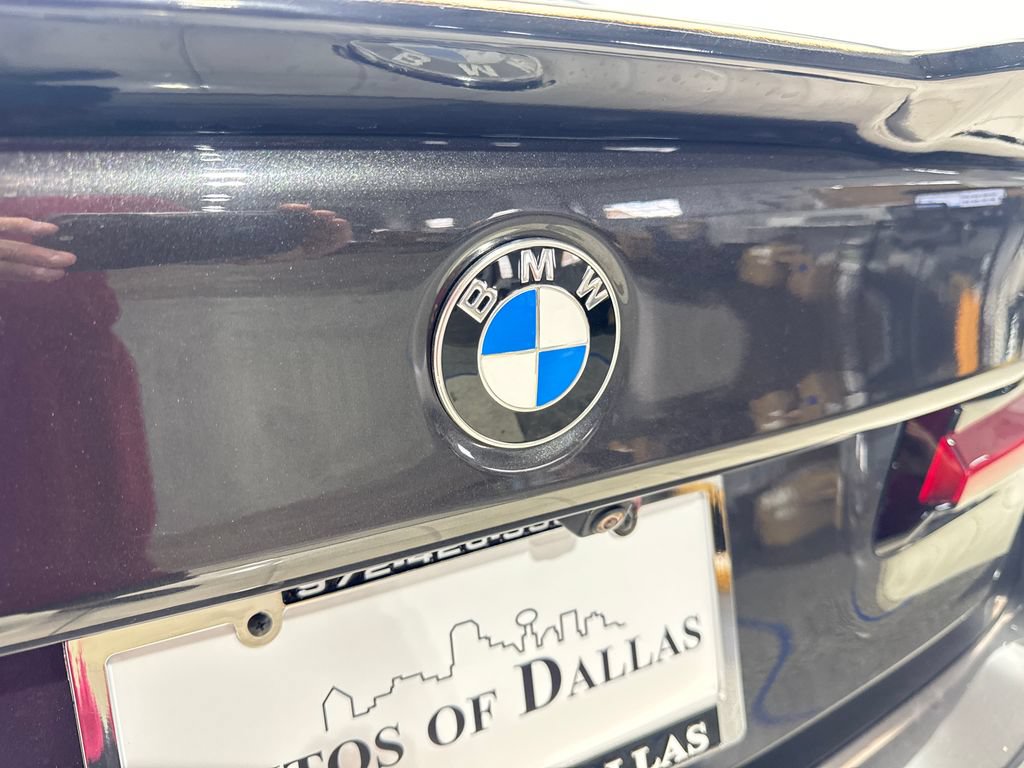 Used 2022 BMW 540i w/ Executive Package RWD image 21